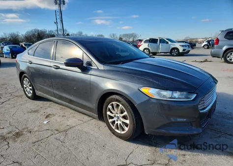 2015 Ford Fusion S из США, поврежденный, VIN 3FA6P0G76FR118531